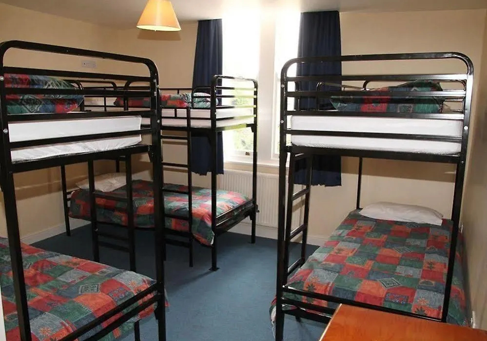 Alton Castle Centre Hostel-1